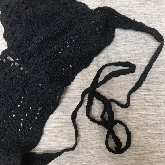 Crochet Bralette Crop Top - Picture 4 of 5